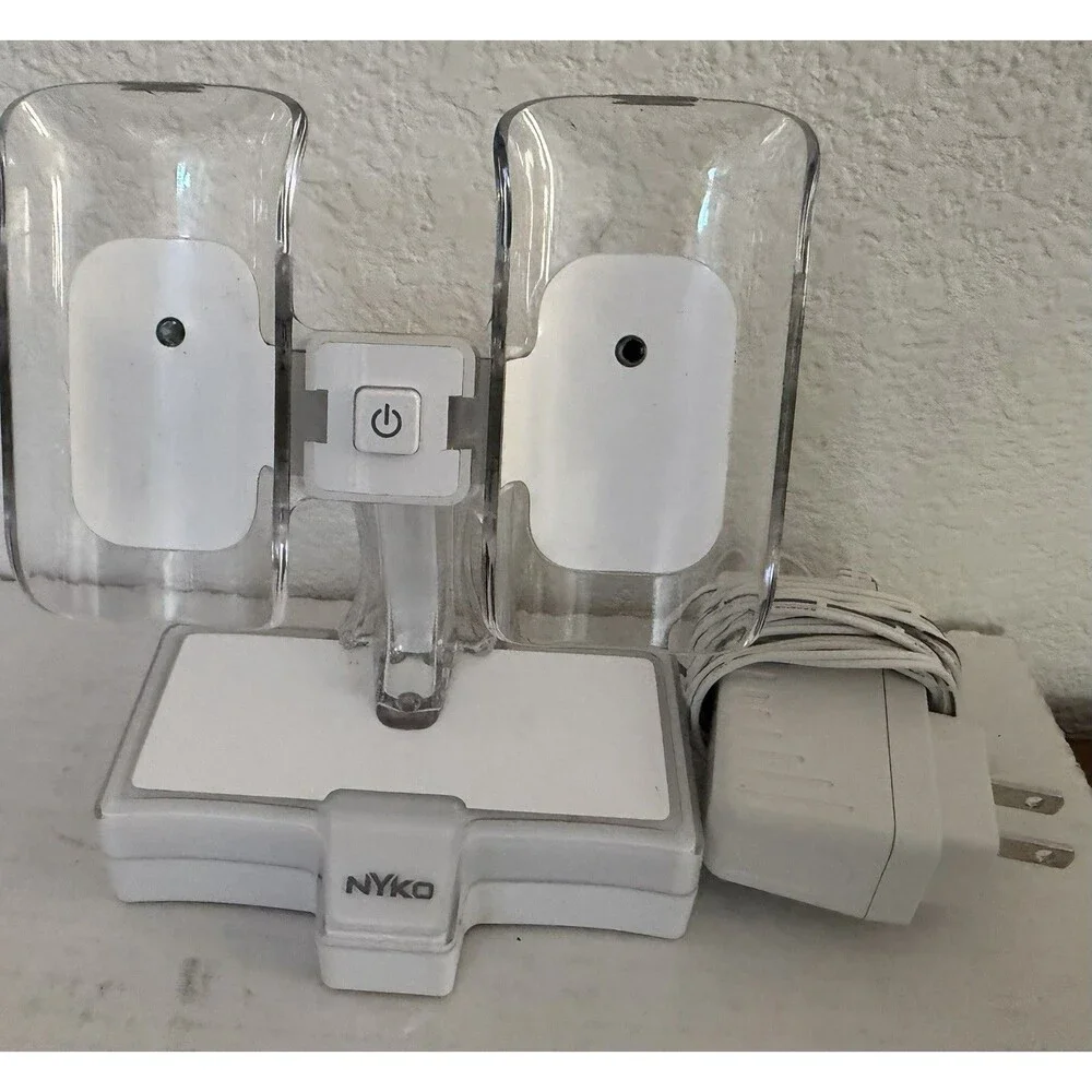 Nyko Induction Charge Base 87048-E14 For Wii Controllers 7629